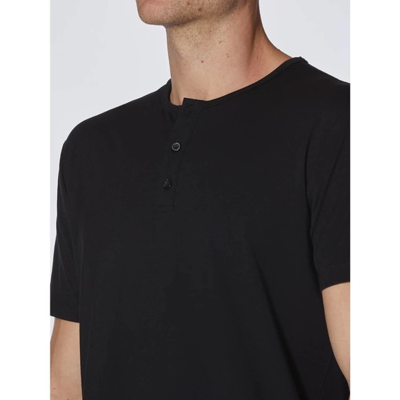 Cuts Clothing Men's Elongated Hem Henley 4 Way Stretch Tee T-Shirt - Black - Picture 7 of 7